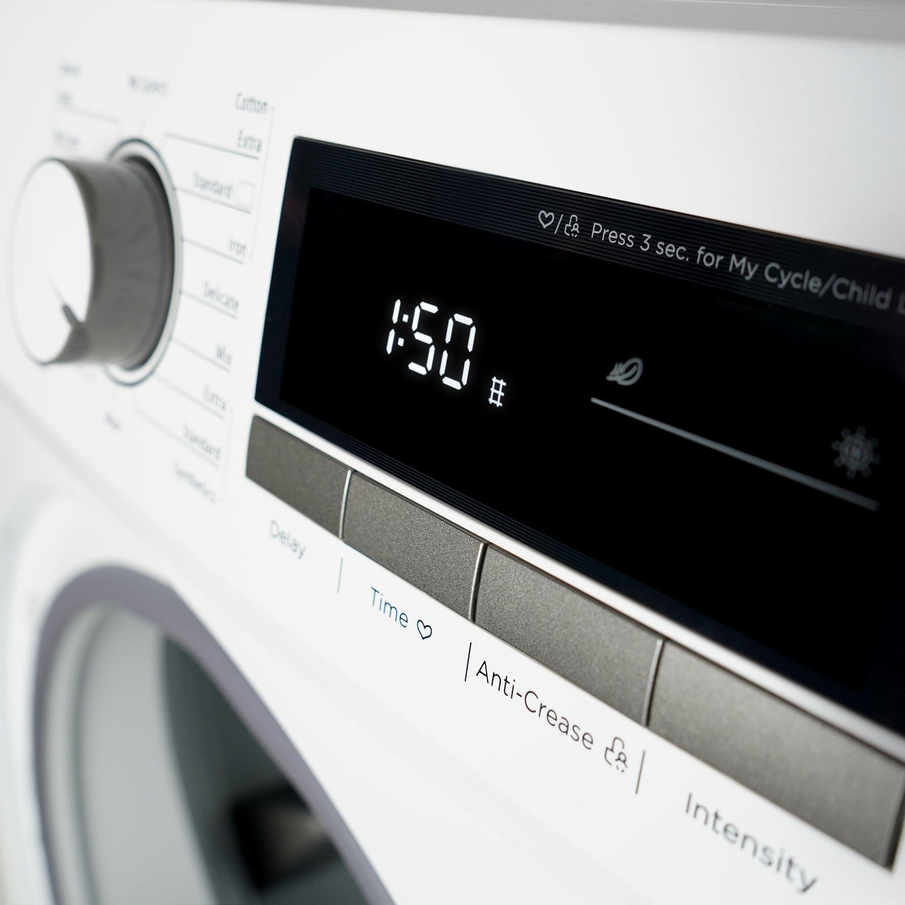 Montpellier MHP8SDW - White 8KG Heat Pump Tumble Dryer - Sensor Dry - A++ energy